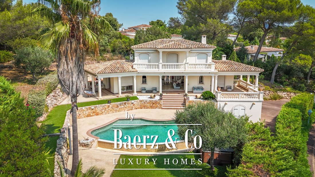Villa in Centre ville, Saint-Raphaël, France 1 - 17286981