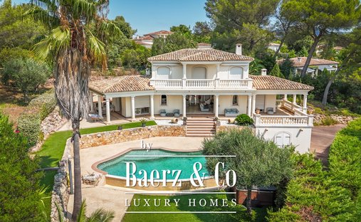 Villa in Centre ville, Saint-Raphaël, France 1