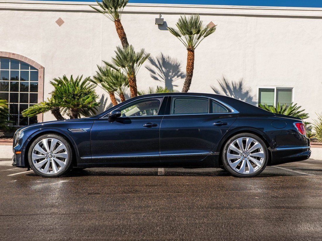 2026 Bentley Flying Spur in La Jolla, CA, United States 5 - 16677735
