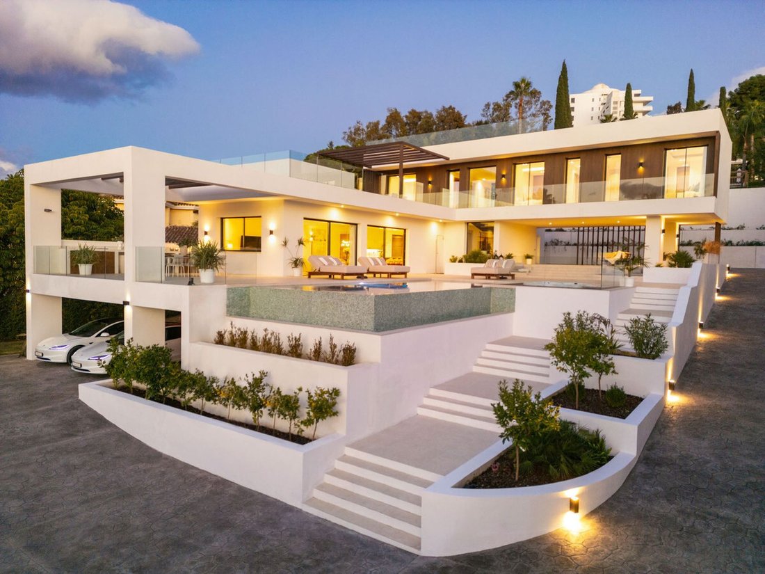 Villa in Estepona, Andalusia, Spain 1 - 17287517