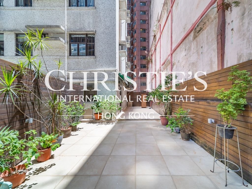 Apartment in Hong Kong, Hong Kong 3 - 15858612