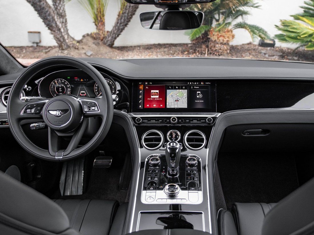 2026 Bentley Continental GT in La Jolla, CA, United States 4 - 17220682