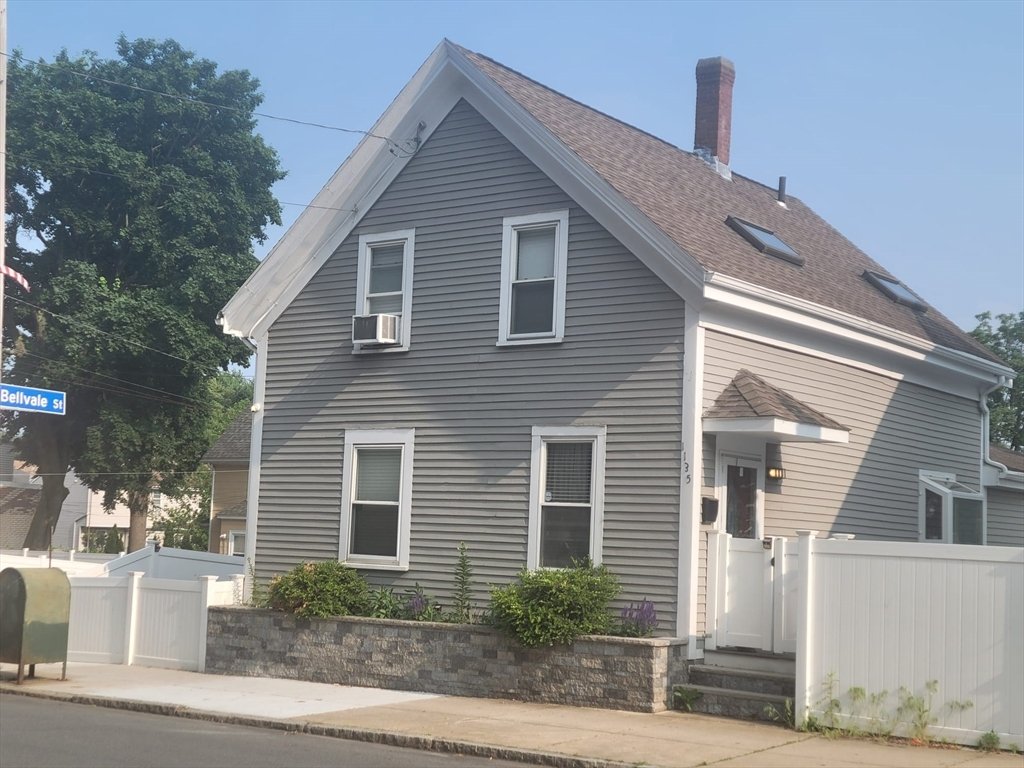 House in Malden, Massachusetts, United States 1 - 17287058