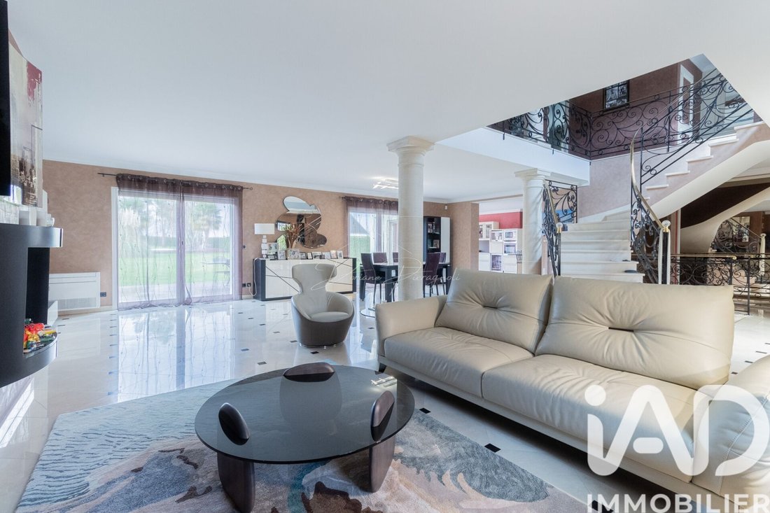 House in Ronquerolles, Ile-de-France, France 3 - 17288059
