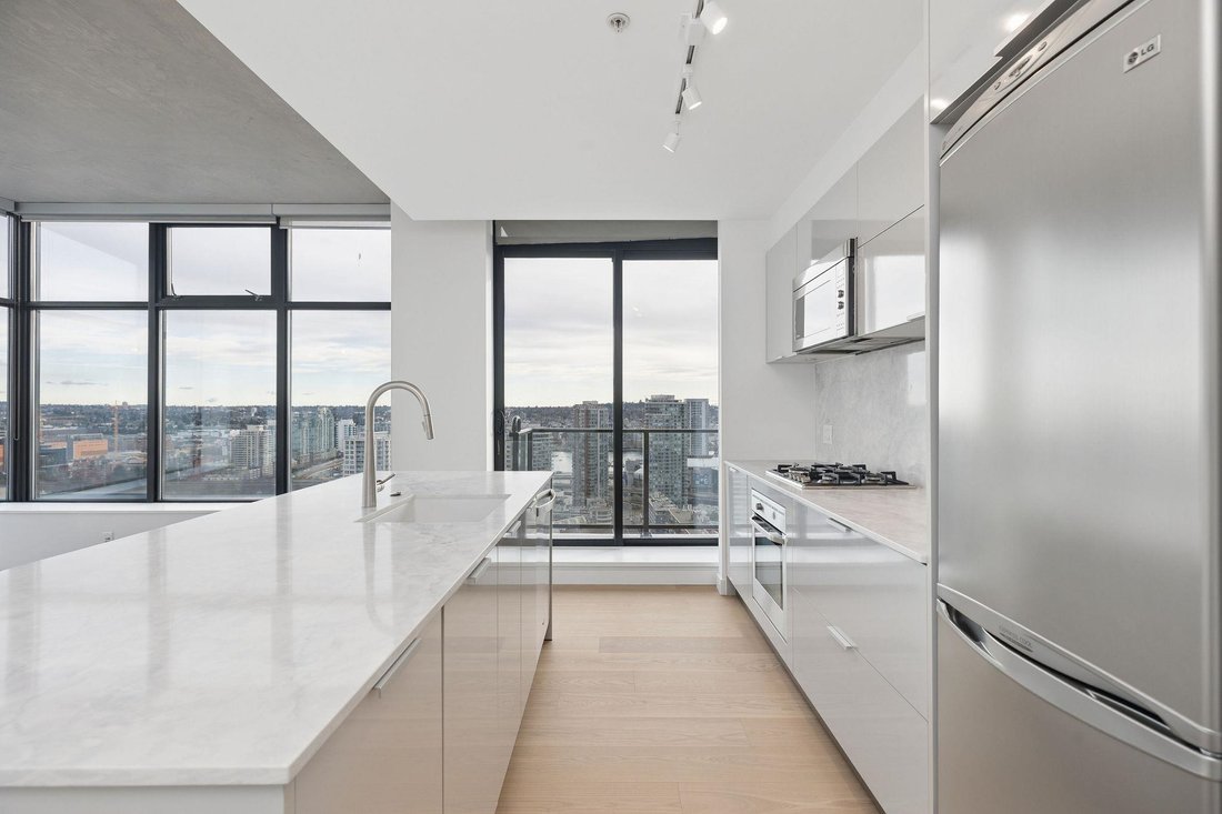 Condo in Vancouver, British Columbia, Canada 2 - 17290248