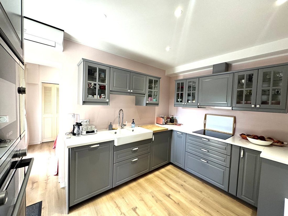 Villa in Juvignac, Occitania, France 4 - 17289982