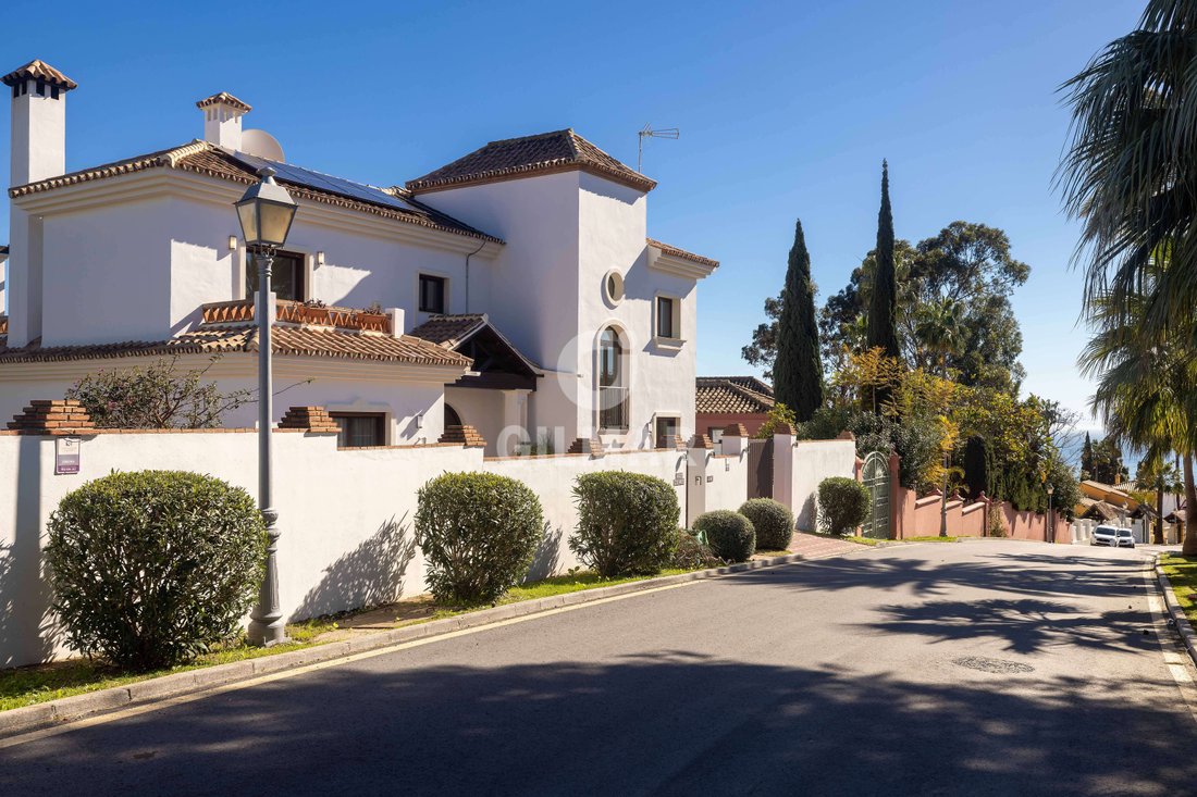 Villa in Elviria-Cabopino, Marbella, Spain 1 - 17288309