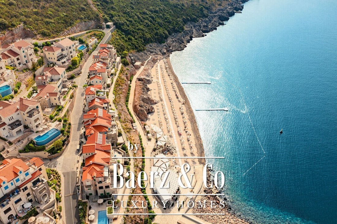 Penthouse in Tivat, Tivat Municipality, Montenegro 2 - 17291671