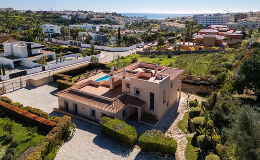 Villa in Praia De Porto Mós, Sao Goncalo de Lagos, Algarve 1
