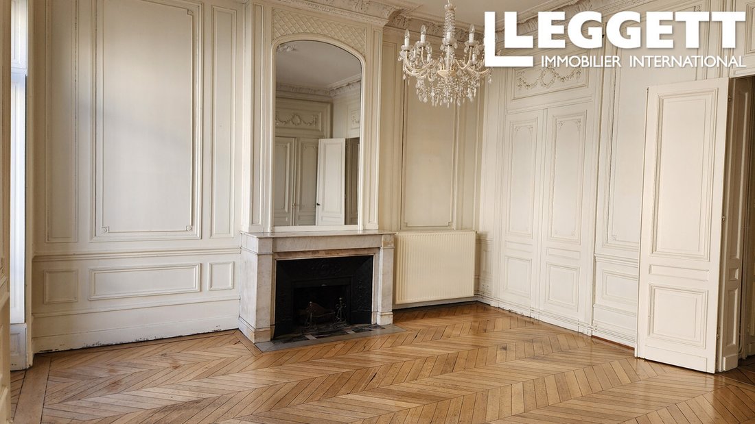 Apartment in Hôtel de Ville-Quinconce-Saint Seurin-Fondaudège, Bordeaux, France 2 - 17290271