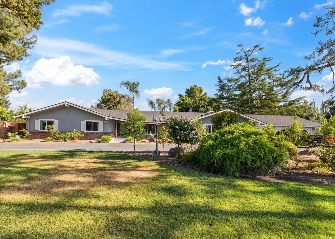 House in Fresno, California, United States 1 - 17288219