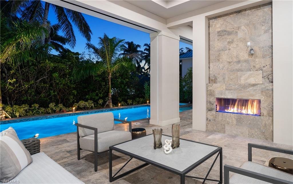 House in Naples, Florida, United States 3 - 16907358