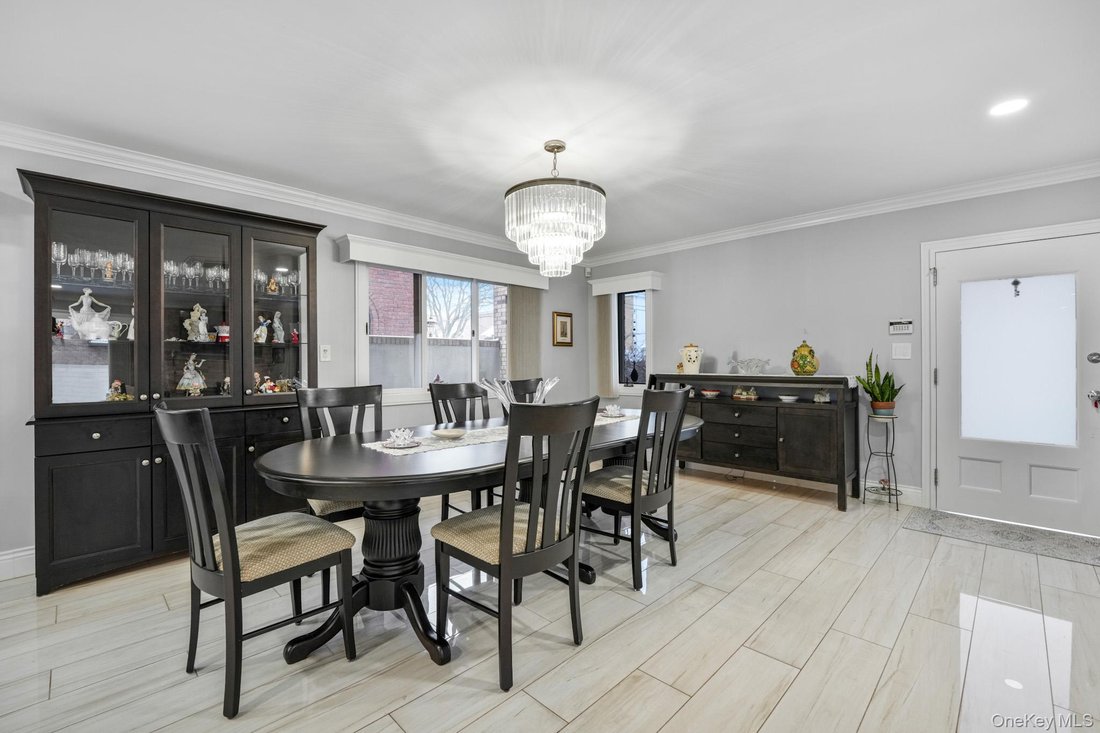 House in New York, New York, United States 3 - 17286710