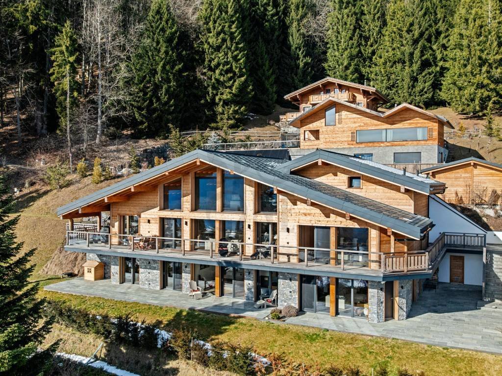 Luxury Chalet With Panoramic View