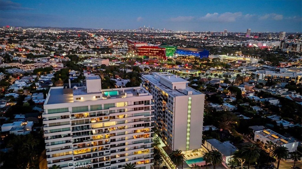 Condo in Los Angeles, California, United States 3 - 17264067