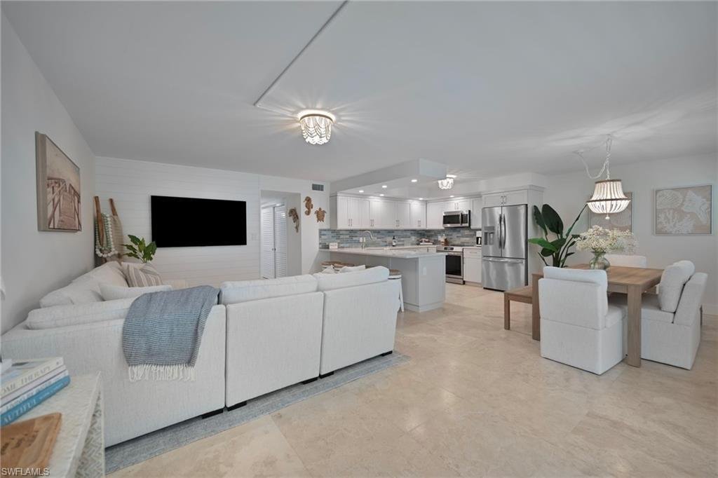 Condo in Naples, Florida, United States 3 - 16675048