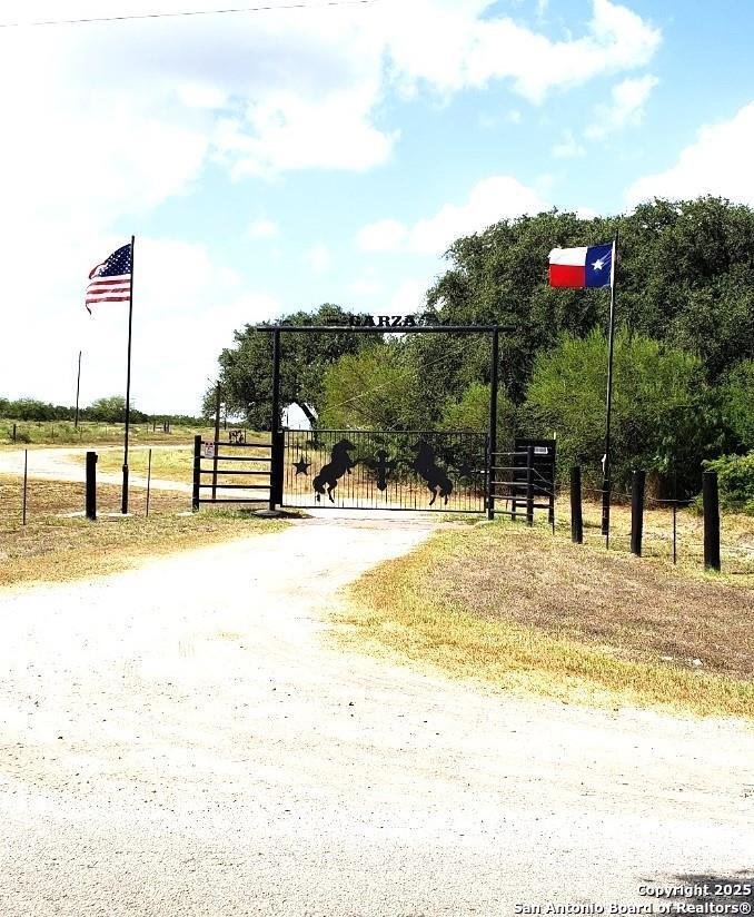 Farm Ranch in Normanna, Texas, United States 1 - 17289577