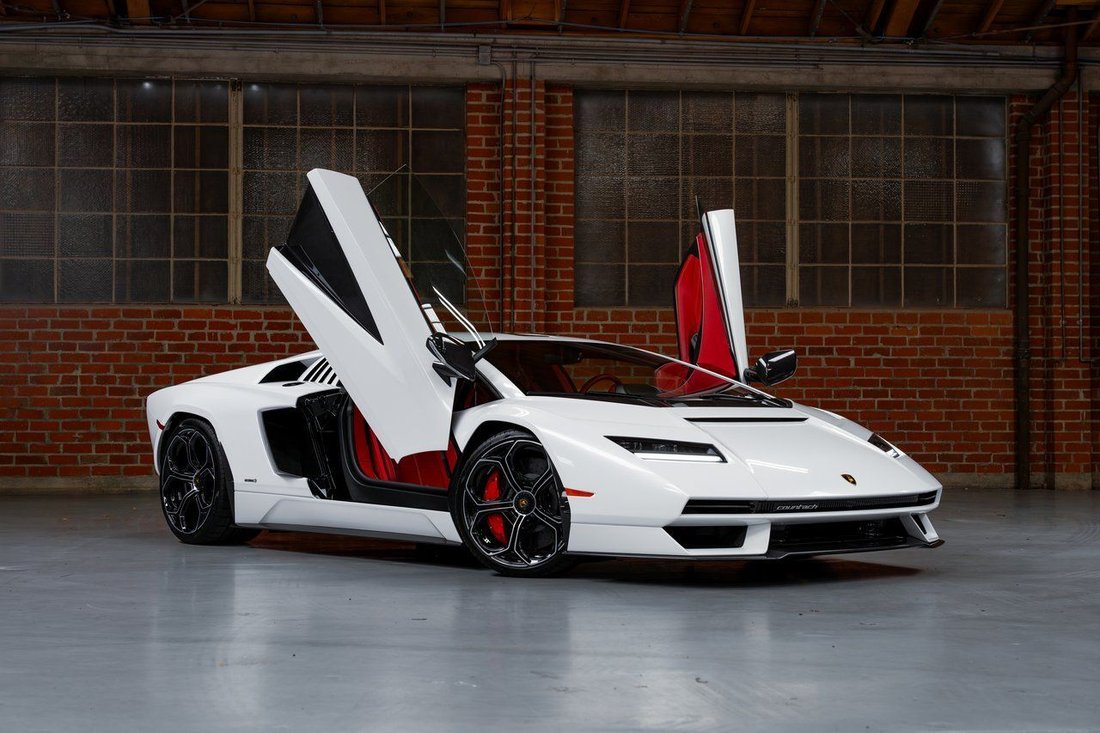 2022 Lamborghini Countach in Beverly Hills, CA, United States 1 - 15968783
