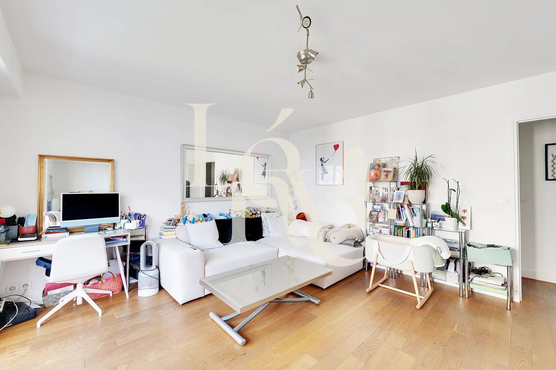 Apartment in Nationale-Deux Moulins, Paris 13e Arrondissement, Paris 4 - 17286952