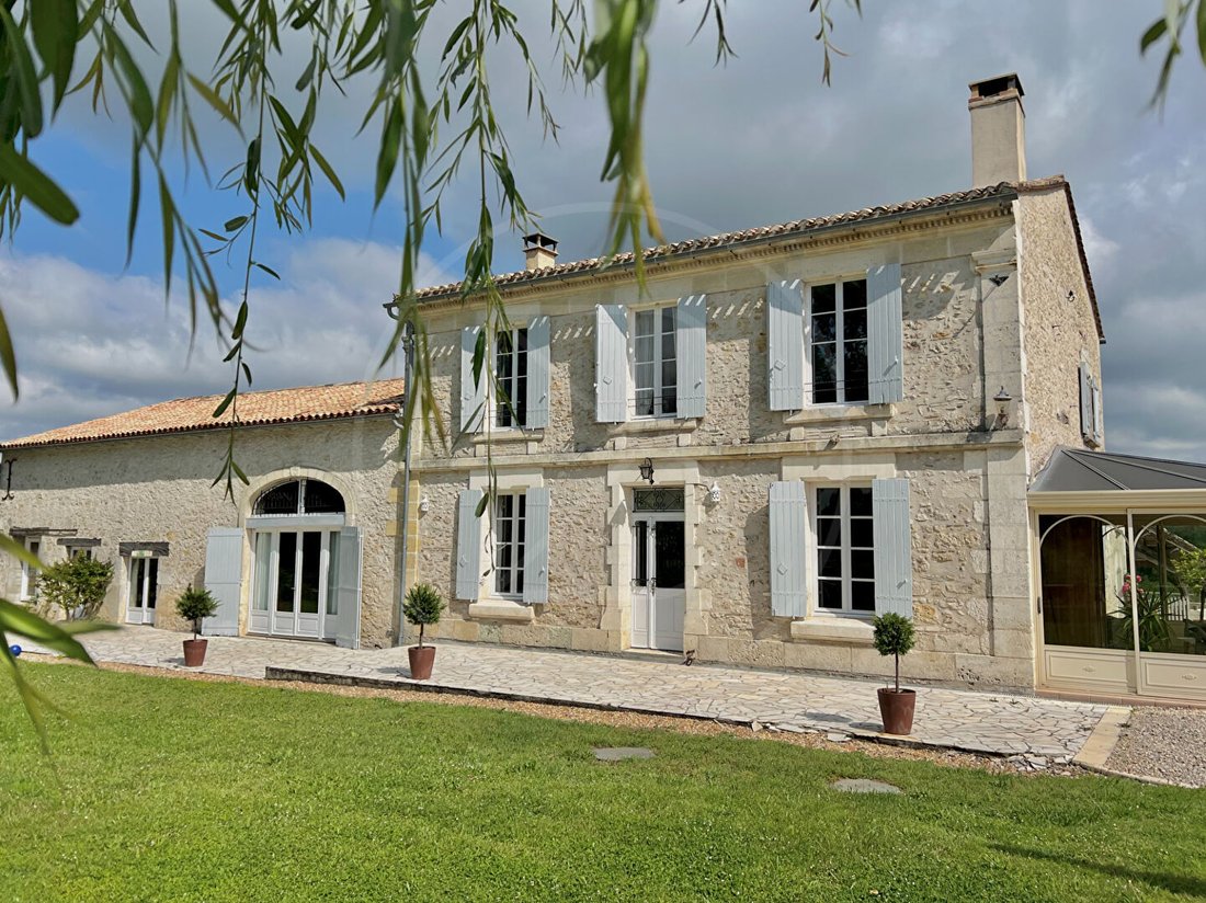 Villa in Saint-Méard-de-Gurçon, Nouvelle-Aquitaine, France 3 - 17289004