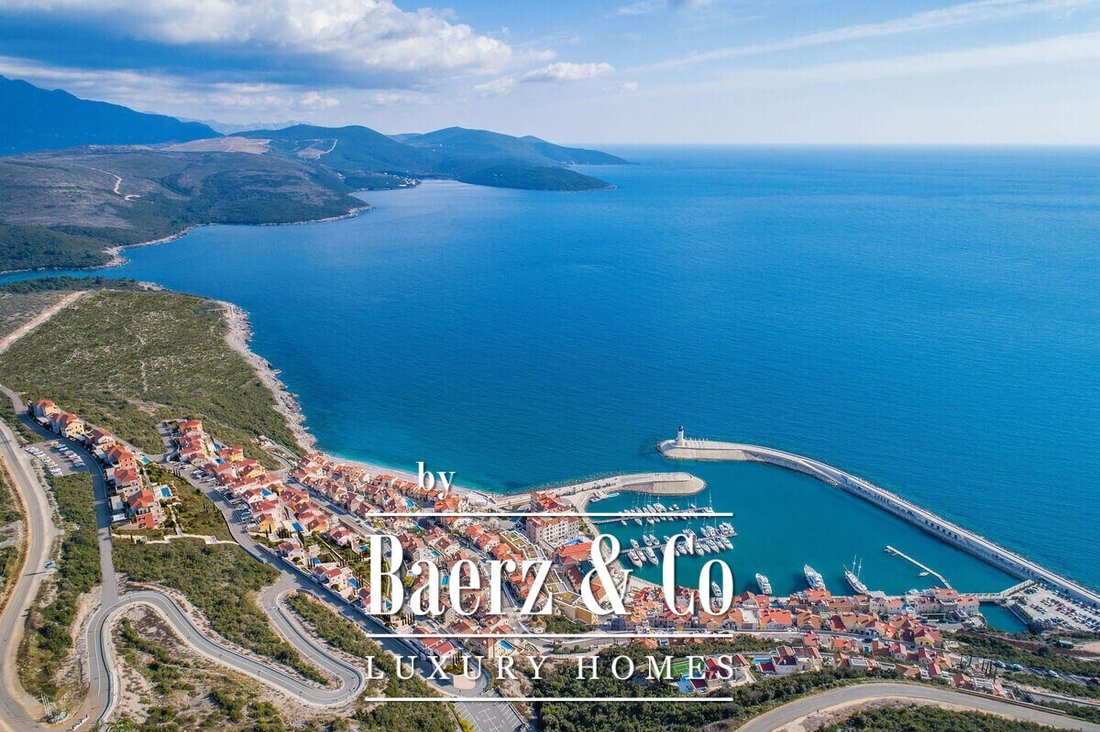 Penthouse in Tivat, Tivat Municipality, Montenegro 3 - 17291671