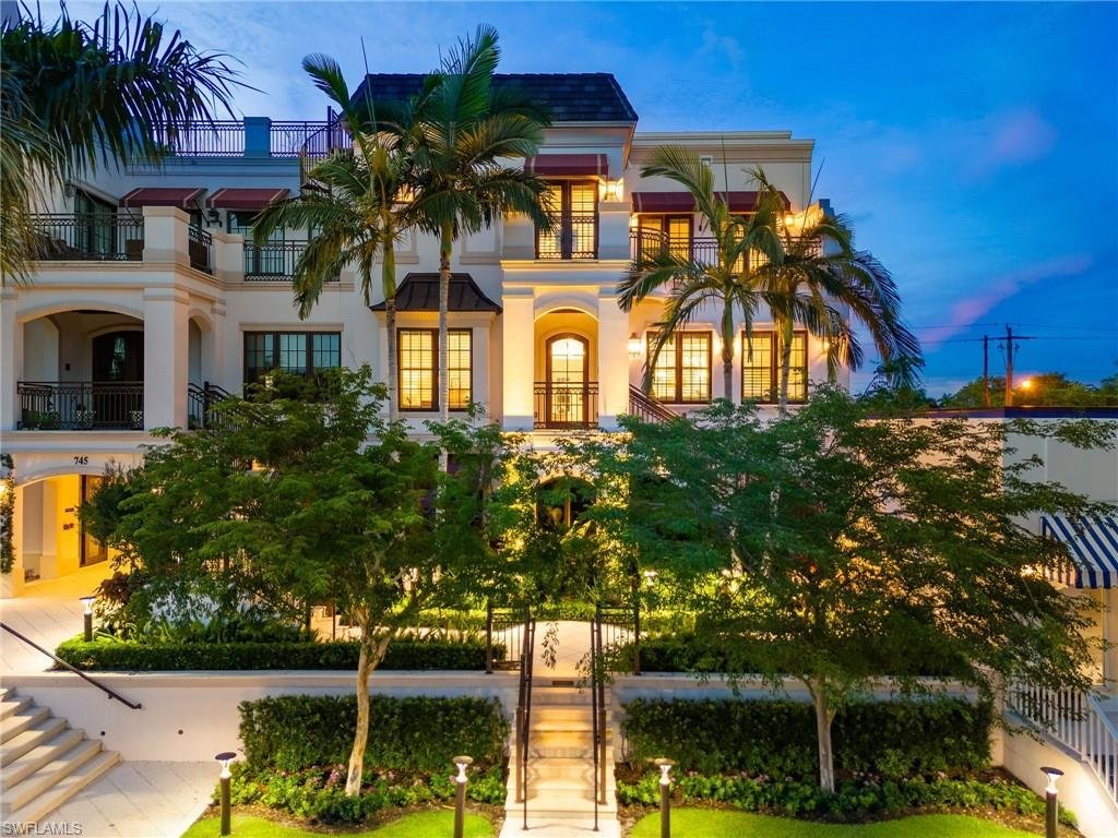 Condo in Naples, Florida, United States 1 - 16699073