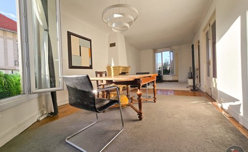 House in Fontenay-sous-Bois, Ile-de-France, France 1