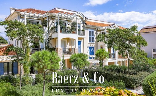 Penthouse in Tivat, Tivat Municipality, Montenegro 1