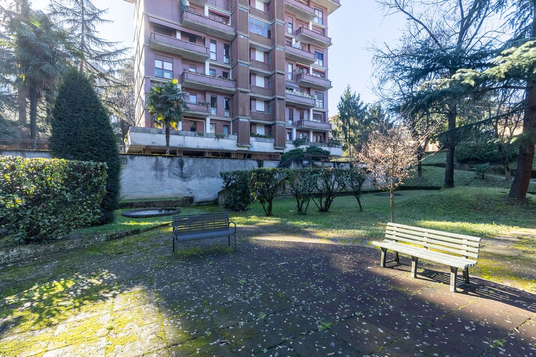 Apartment in Historic Center, Monza, Lombardy 4 - 17288477