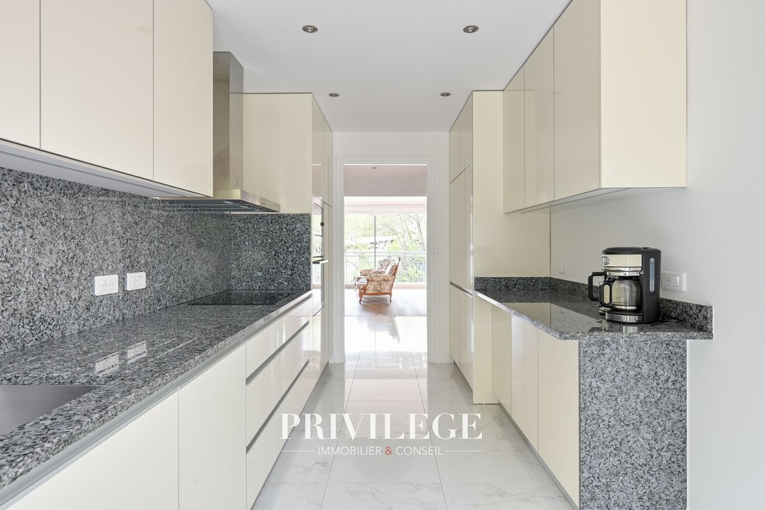 Apartment in Perralière, Lyon, Auvergne-Rhône-Alpes 5 - 17290070