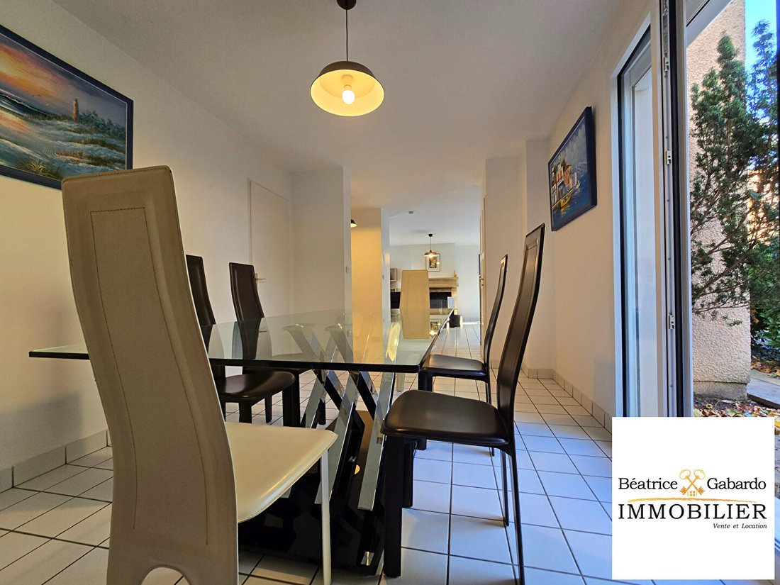Villa in Centre-Bourg, Saint-Genis-Laval, France 4 - 17289971