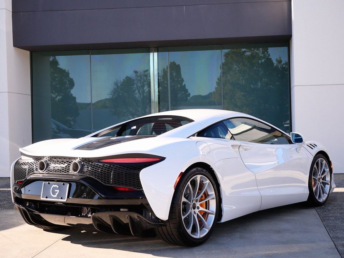 Coupe in Thousand Oaks, CA, United States 4 - 16923788