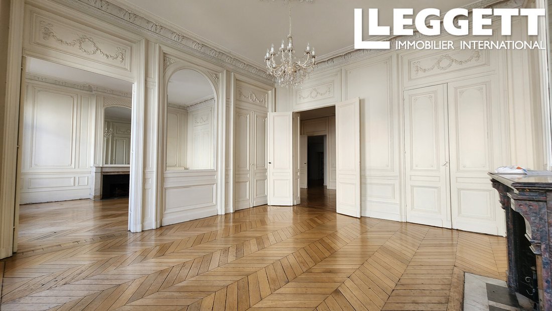 Apartment in Hôtel de Ville-Quinconce-Saint Seurin-Fondaudège, Bordeaux, France 1 - 17290271