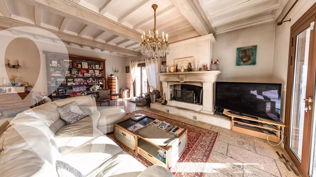 House in Fontvieille, Provence-Alpes-Côte d'Azur, France 5 - 17286426