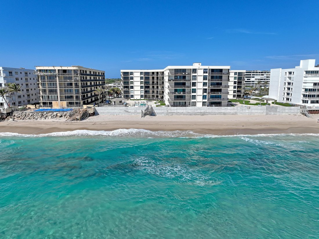 Condo in Palm Beach, Florida, United States 4 - 17288366