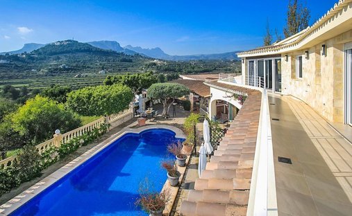 Villa in Calp, Land Valencia, Spanien 1