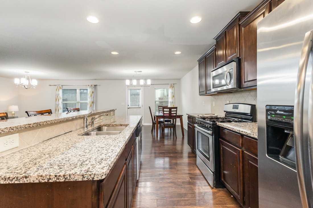 House in Holly Springs, North Carolina, United States 2 - 17287241
