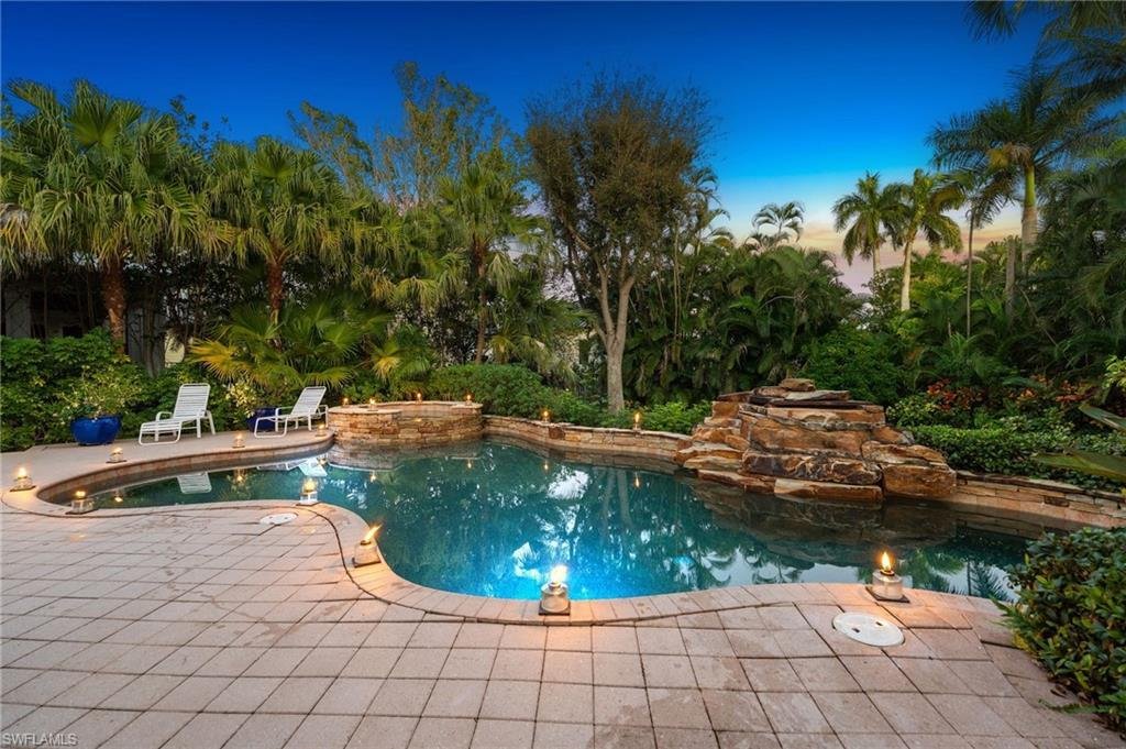 House in Naples, Florida, United States 3 - 17289698