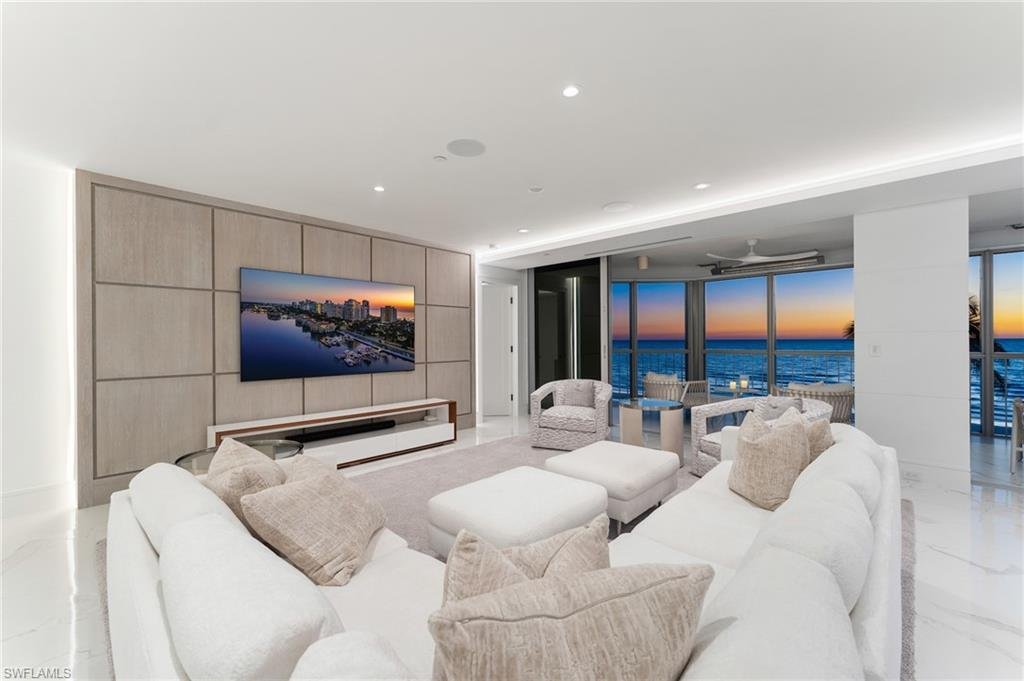 Condo in Naples, Florida, United States 2 - 16953966
