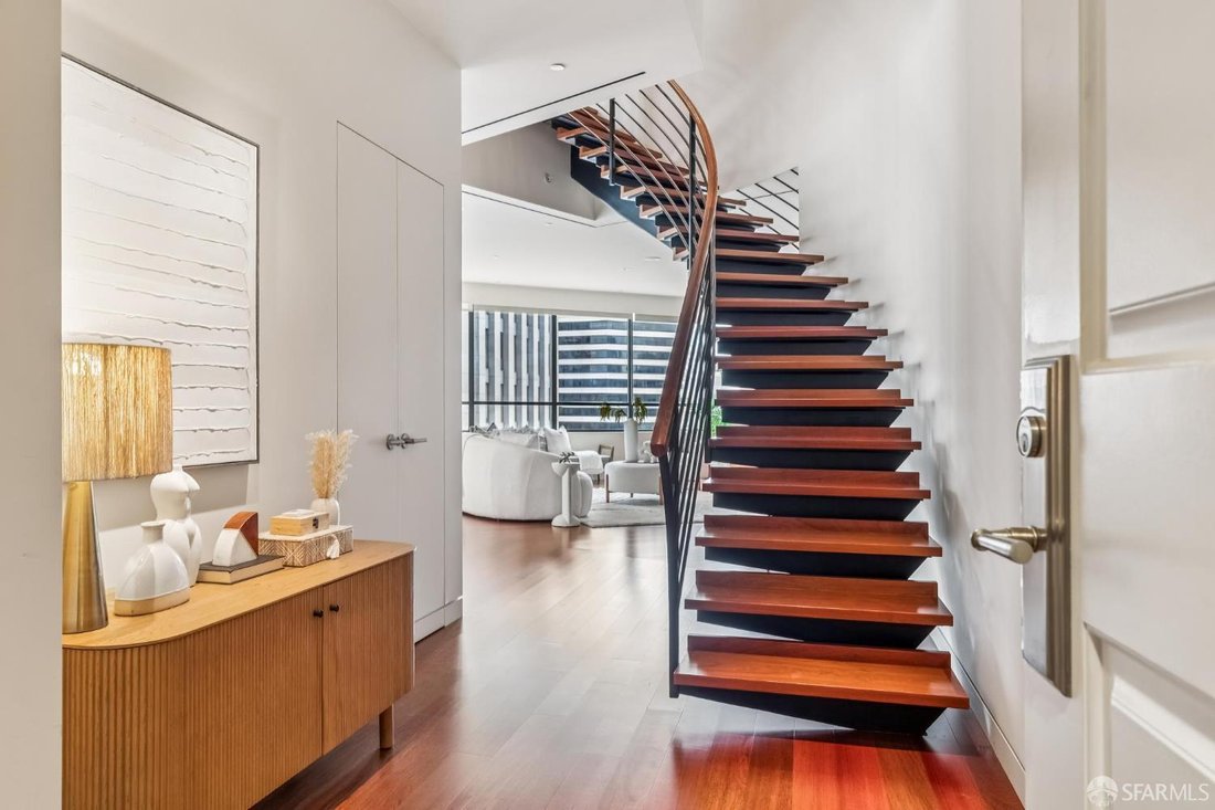 Condo in San Francisco, California, United States 2 - 17288126
