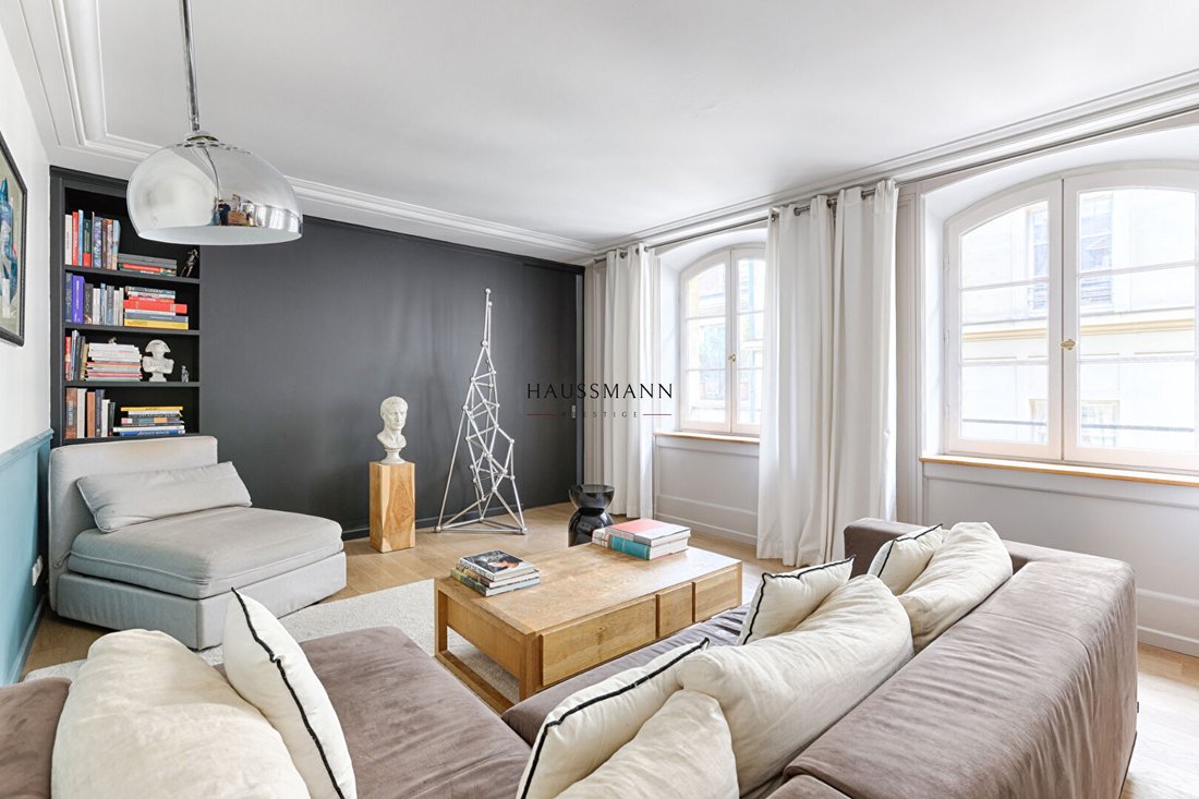 Apartment in Elysées-Madeleine, Paris 8e Arrondissement, Paris 2 - 17289994