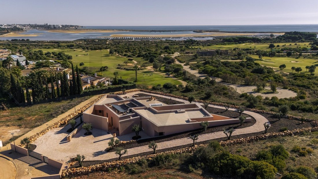 Townhouse in Odiaxere, Algarve, Portugal 1 - 17291572