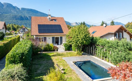 Villa in Doussard, Auvergne-Rhône-Alpes, France 1
