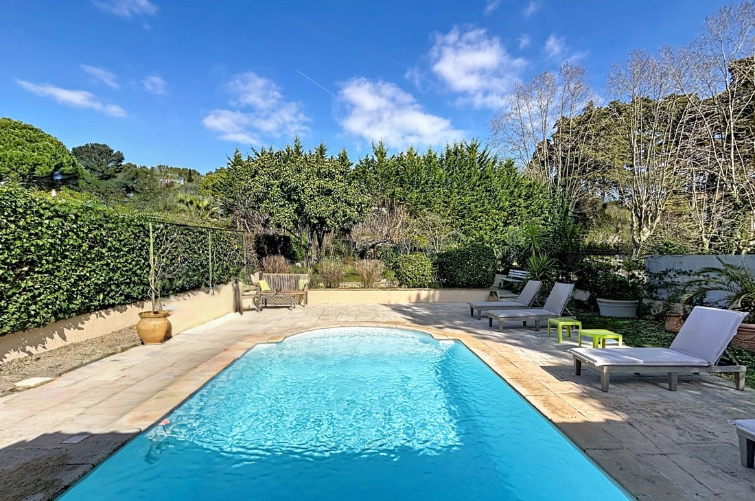 Villa in Mougins, Provence-Alpes-Côte d'Azur, France 3 - 17290083