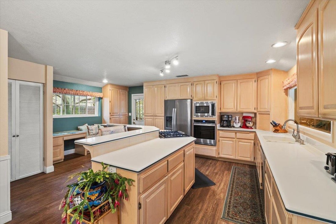 House in Sacramento, California, United States 3 - 17271548