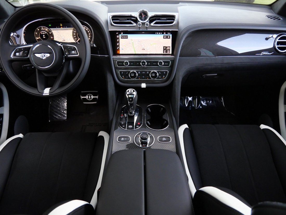Suv in Thousand Oaks, CA, United States 4 - 16753348