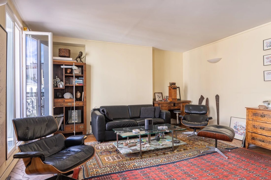 Apartment in Chateau d'Eau-Lancry, Paris 10e Arrondissement, Paris 2 - 17287136