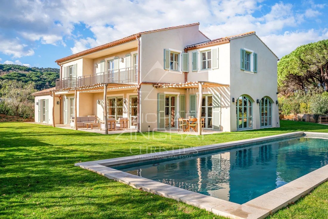 House in Ramatuelle, Provence-Alpes-Côte d'Azur, France 1 - 17287304