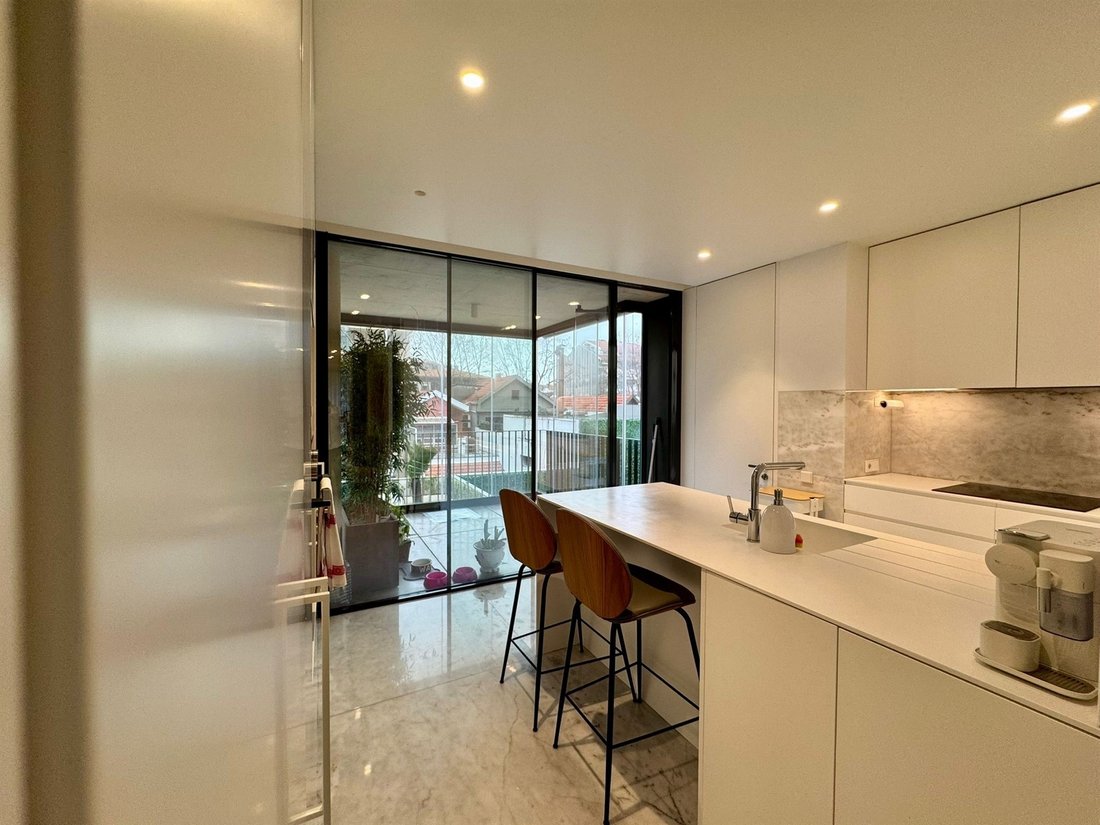 Apartment in Aldoar, Foz do Douro e Nevogilde, Porto District, Portugal 5 - 17288321