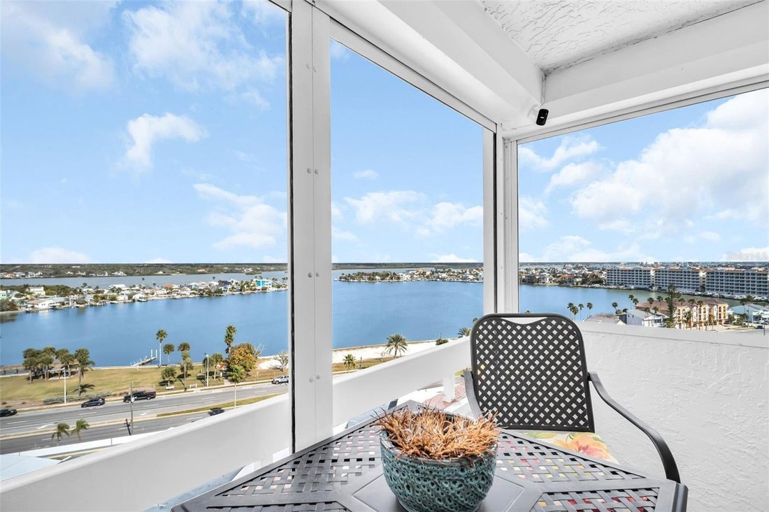 Condo in Madeira Beach, Florida, United States 5 - 17288615